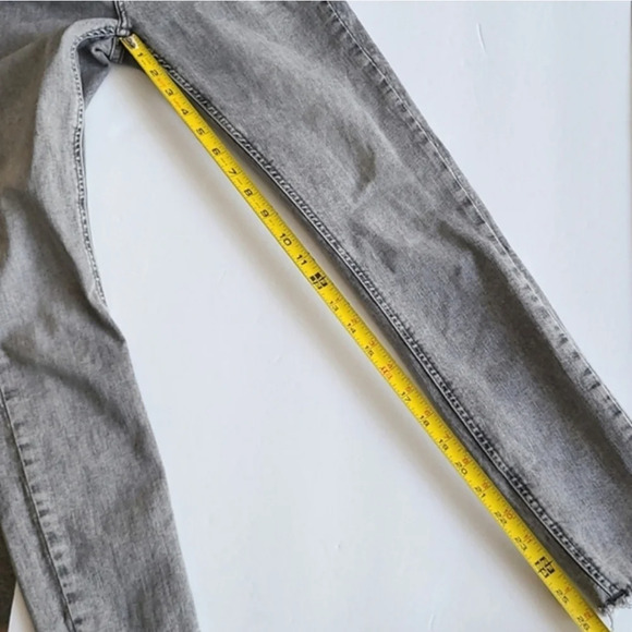 ⭐️3/ $30⭐️ ONLY Women's Onlblush Mid Skinny Raw Hem Jean Grey Wash Denim Sz M/32 - Picture 15 of 16